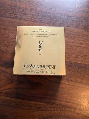 Yves Saint Laurent Make Me Blush - Gold Compact (Shade 44) new